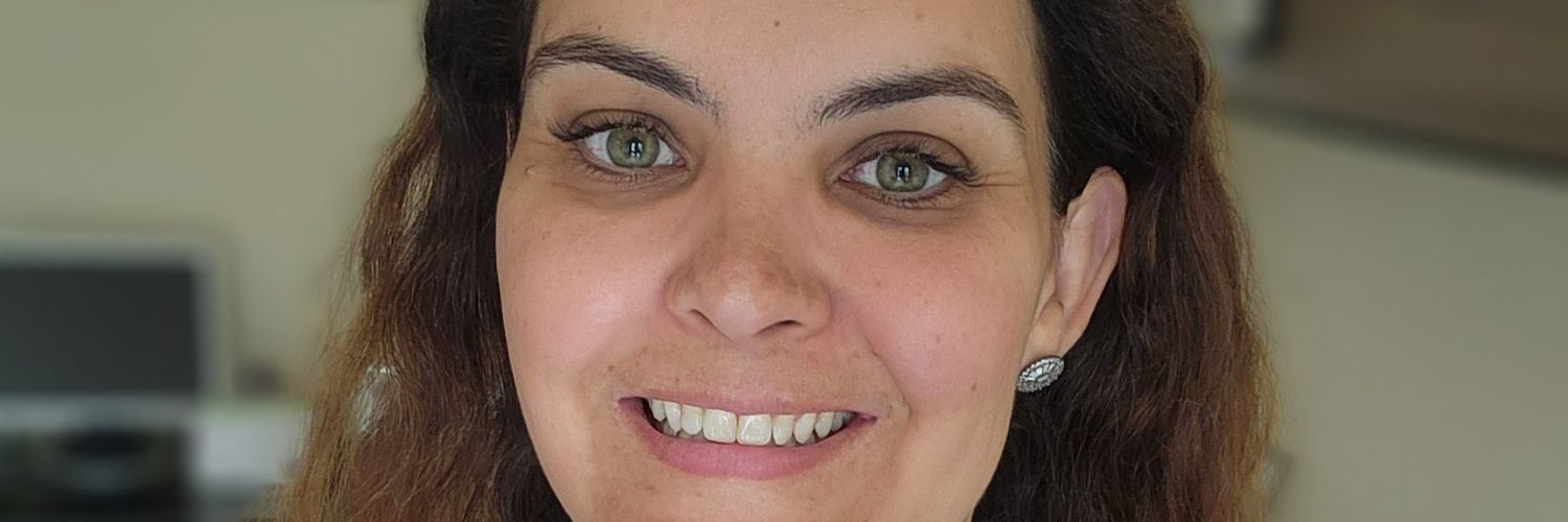 CarolBezzon's profile banner image