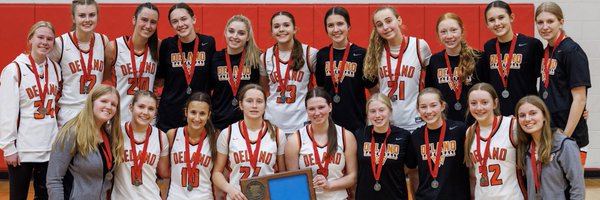 AddieIversen Profile Banner