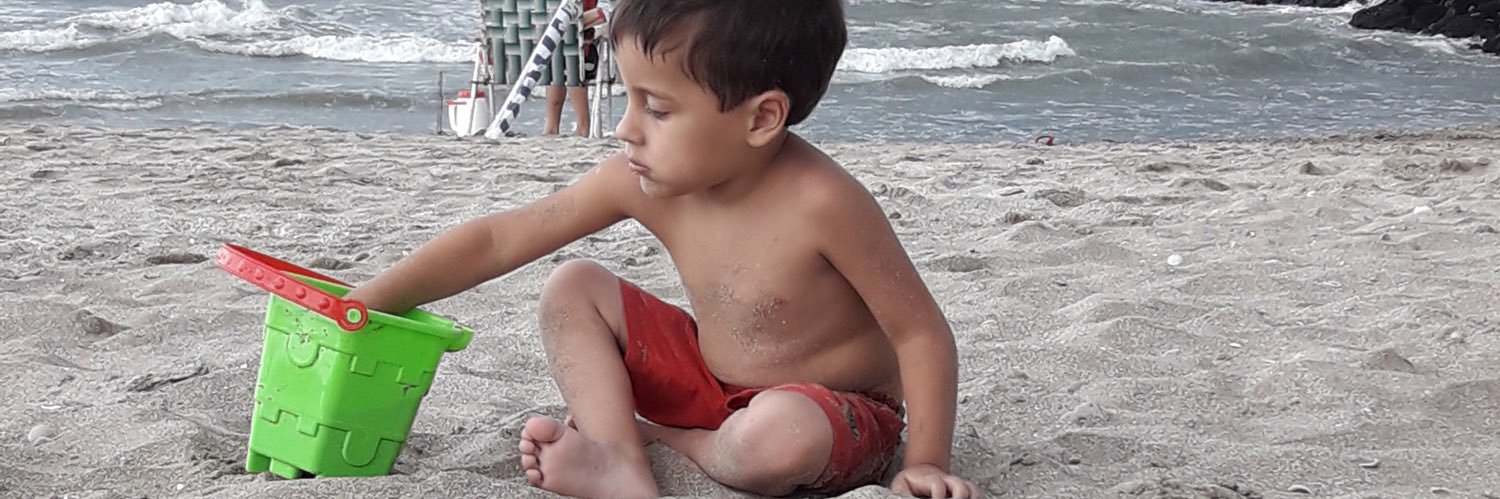 angicarreras's profile banner image