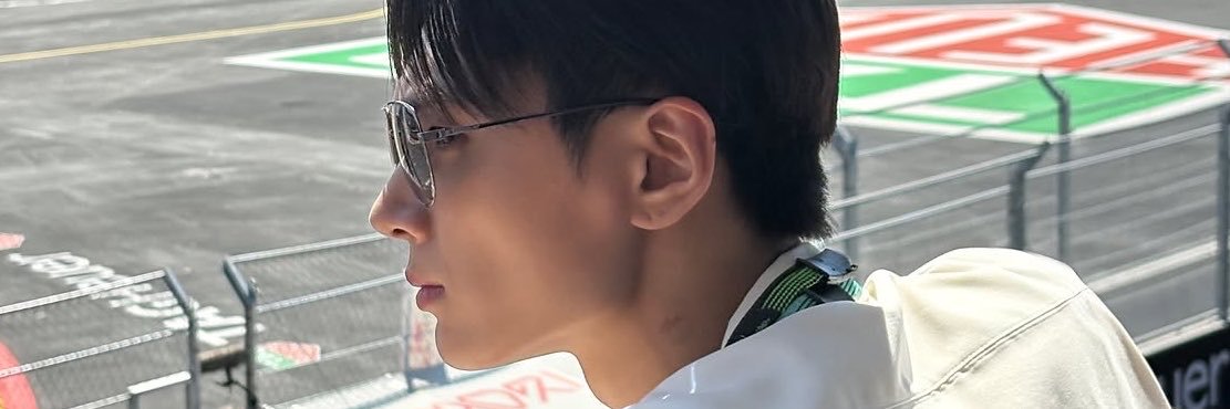 lovedchaps's profile banner image