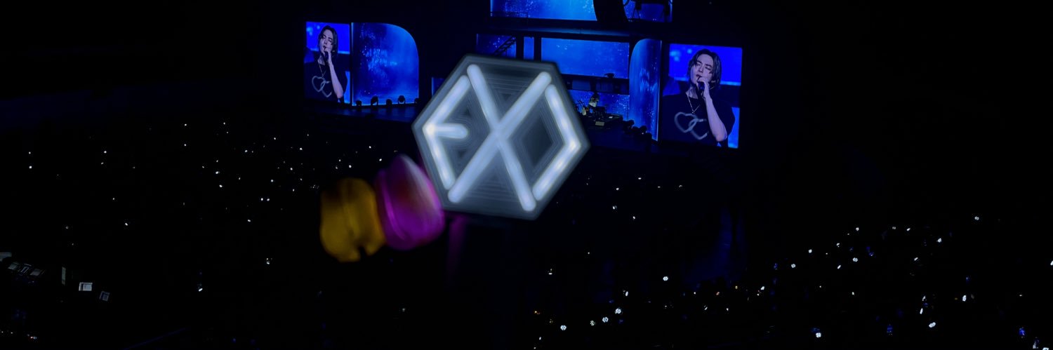 dans ☽̶☾ banner