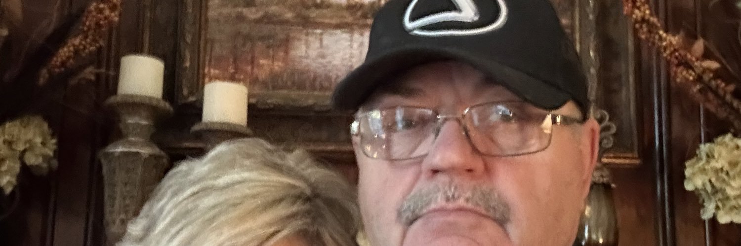 dougsss53's profile banner image