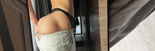 liz banner