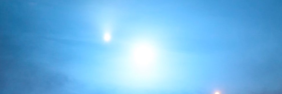 V banner