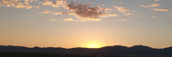 AbrilLuzy Profile Banner