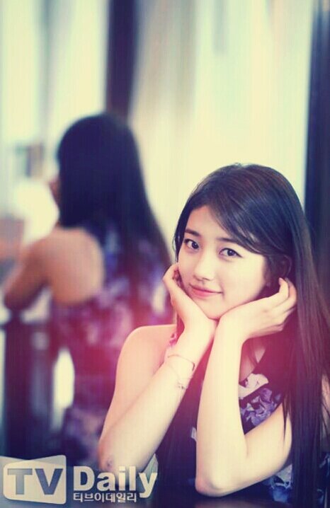 baesujiec's profile banner image
