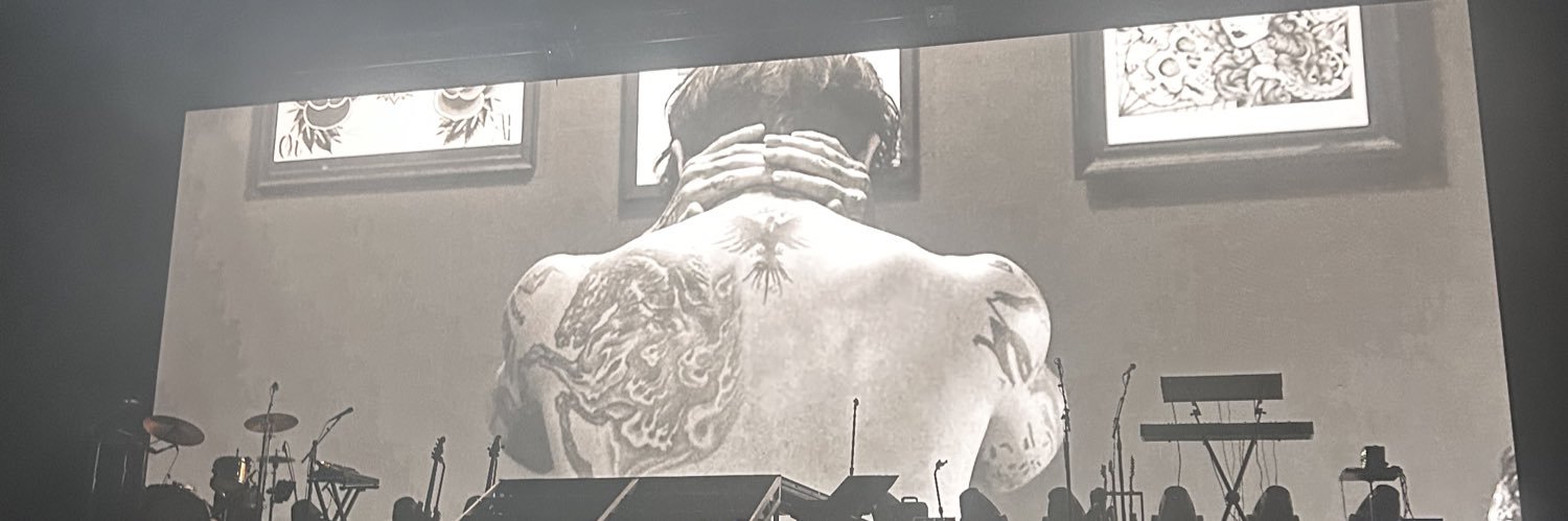 𝒂𝒍𝒐𝒏𝒅𝒓𝒂 banner