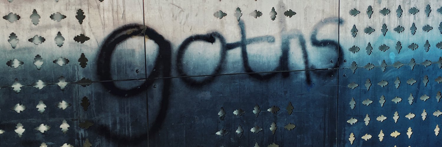sneakymode's profile banner image