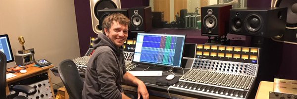 tommitchener Profile Banner