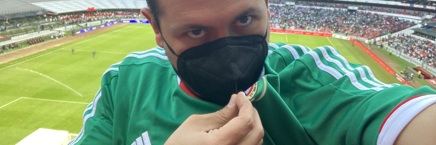 Sergio Luis Valdés A banner