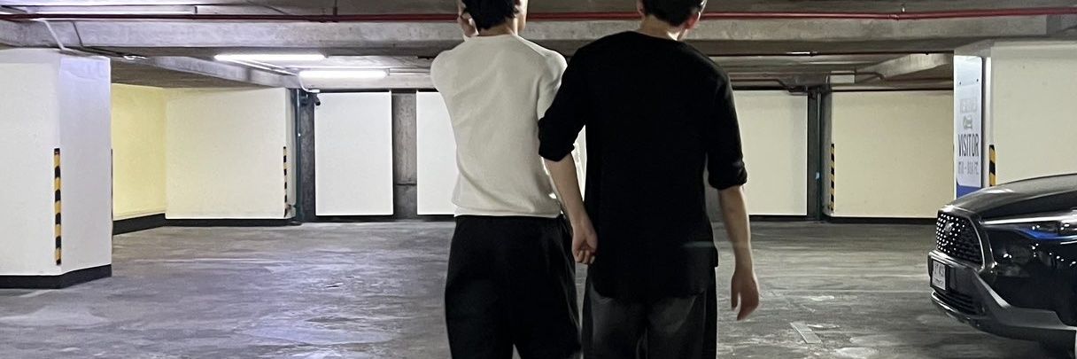 fiii✊️🤙|| she/her banner