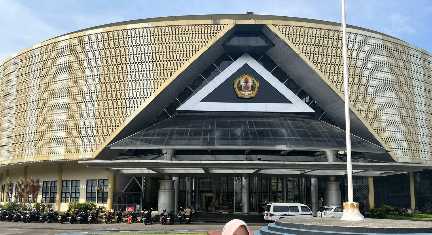 j²⁵ (taylor's version) banner