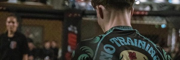 r_whisp Profile Banner