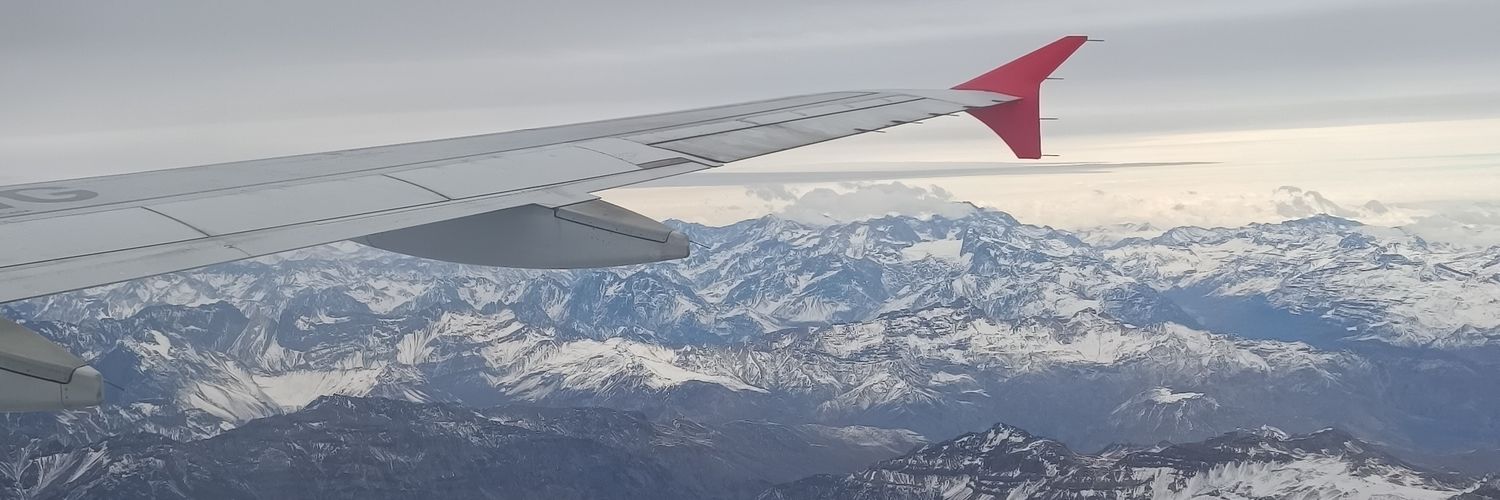 maitenek's profile banner image