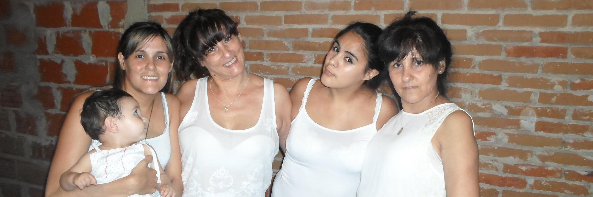 NELIDA ROLDAN banner