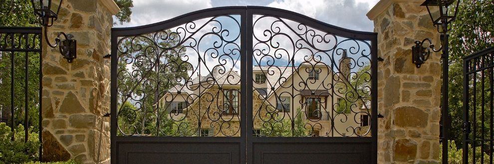 REALESTATESUZY's profile banner image