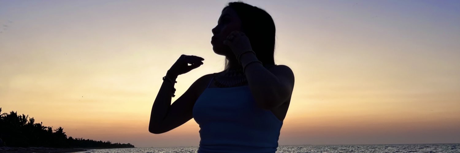 Tanialopezc07's profile banner image