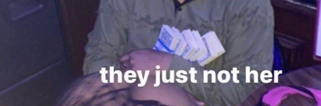 Mostalee 🇫🇷🌚 banner