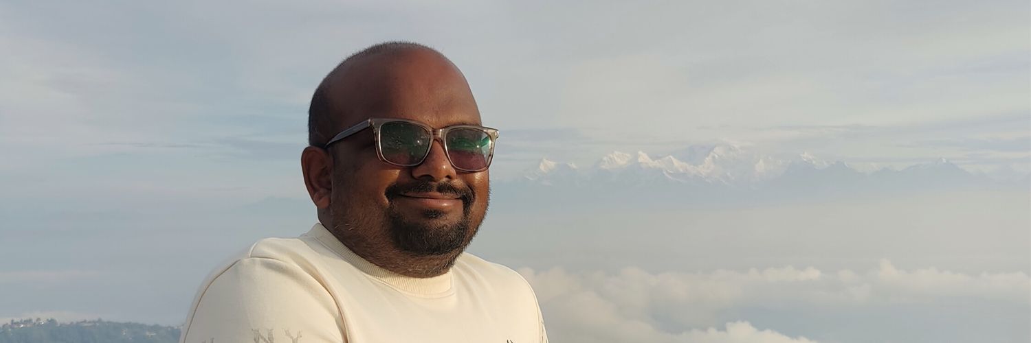DevaPalaniappan's profile banner image