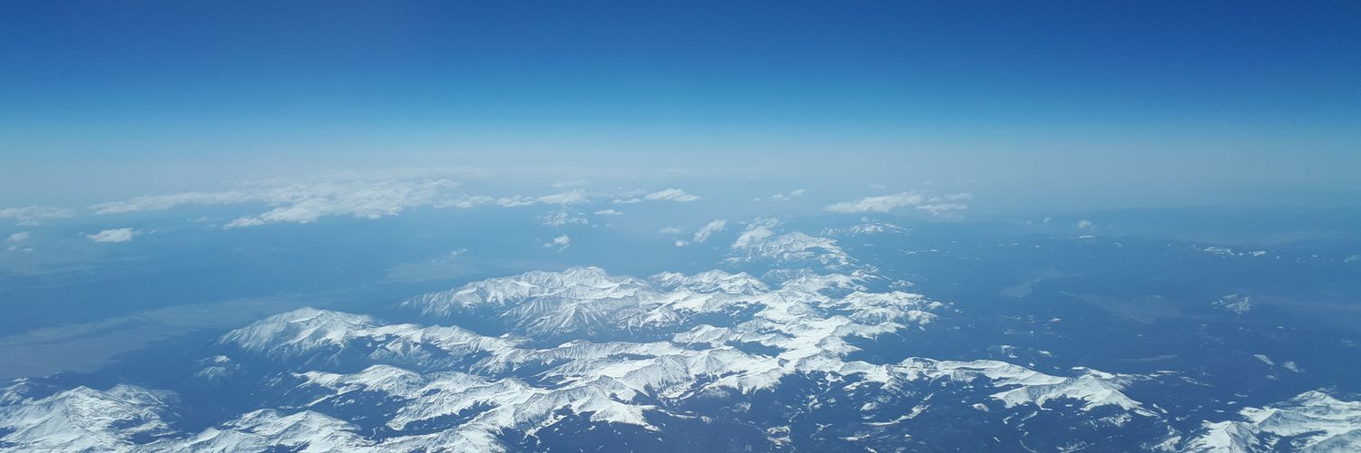 LeoQ's profile banner image