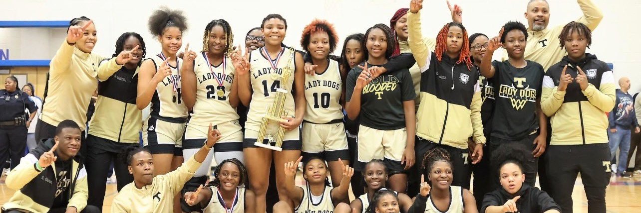 Thomson Lady Bulldogs Basketball banner