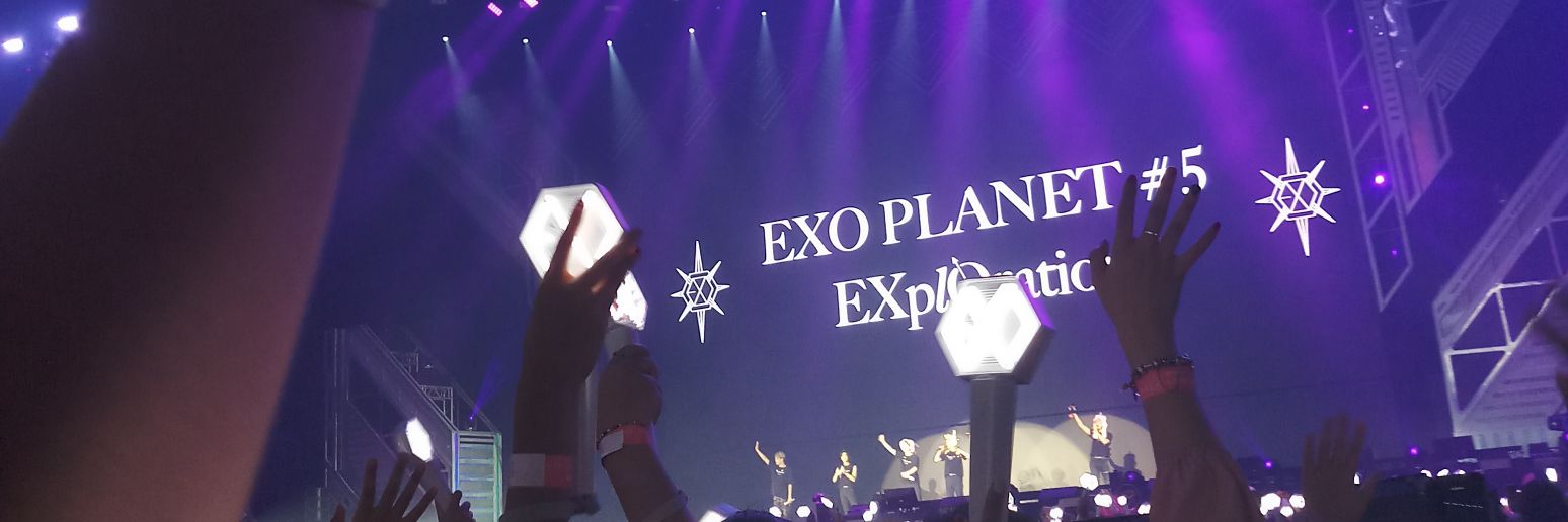 พี่หมีเป็นรุ่นพี่ banner
