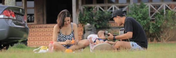 alesadewi Profile Banner