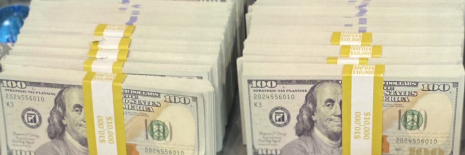 makeherGoViral's profile banner image