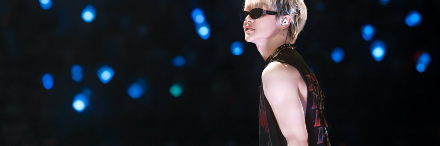 𝗔𝗣𝗥𝗜𝗟⁺ banner
