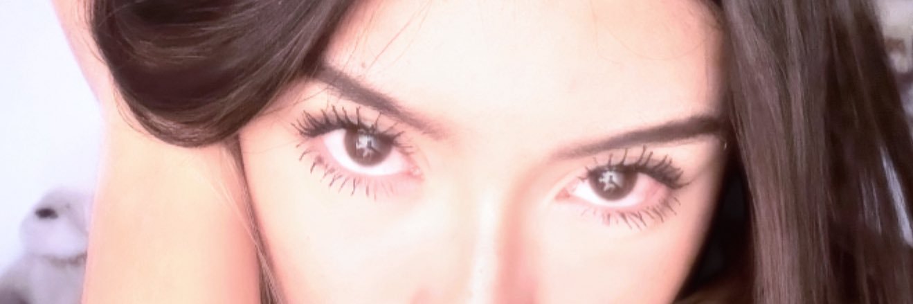 AnaaG_M's profile banner image
