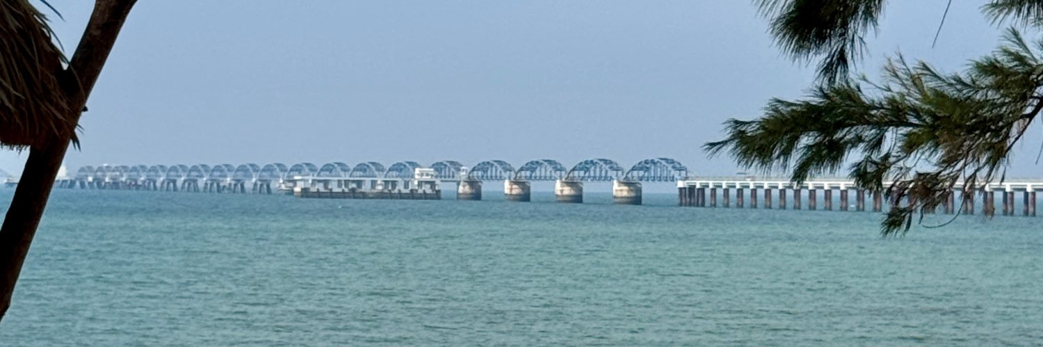 你是谁 banner