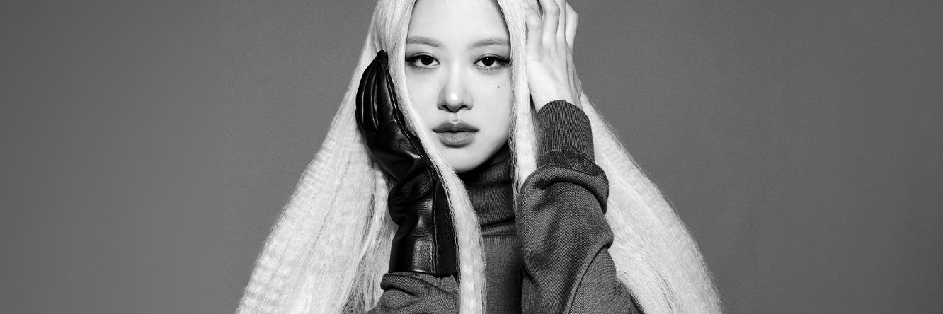 VOGUE KOREA's banner