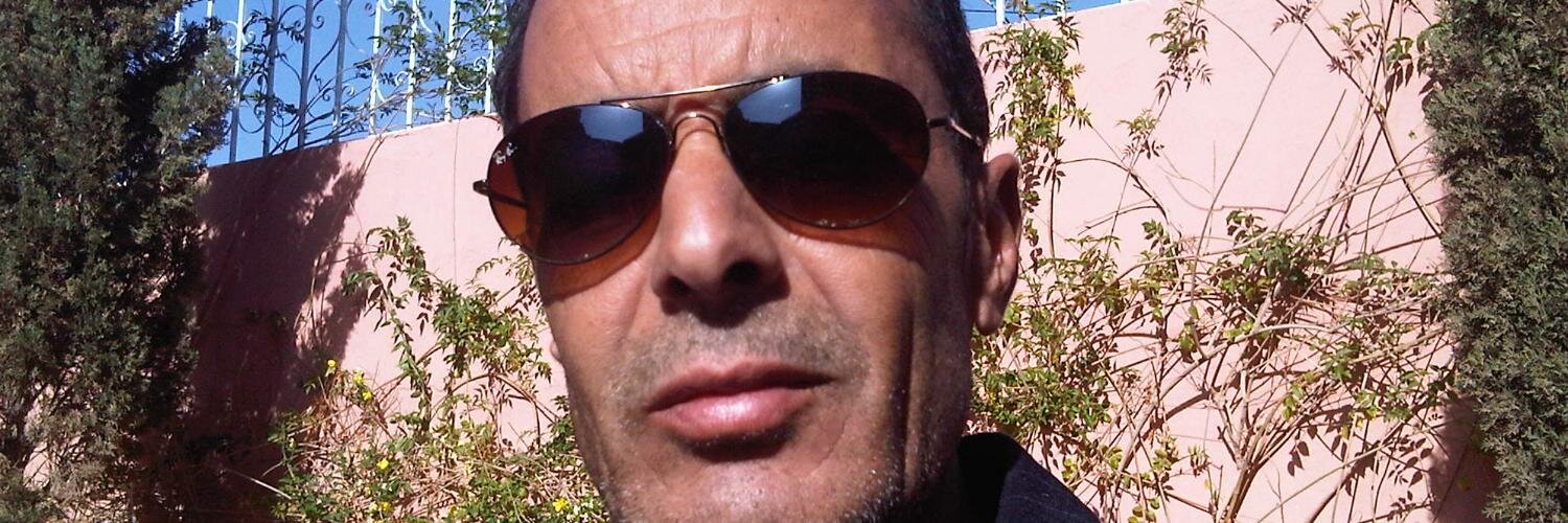 bzanifi's profile banner image