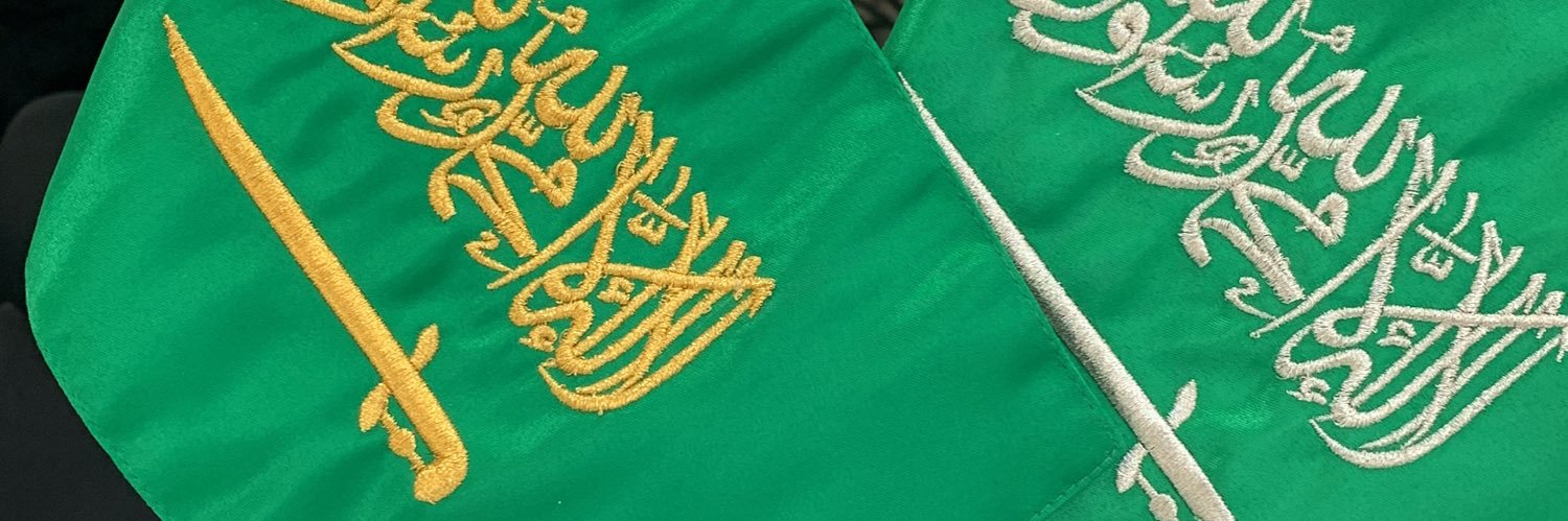 mmnnn4384's profile banner image