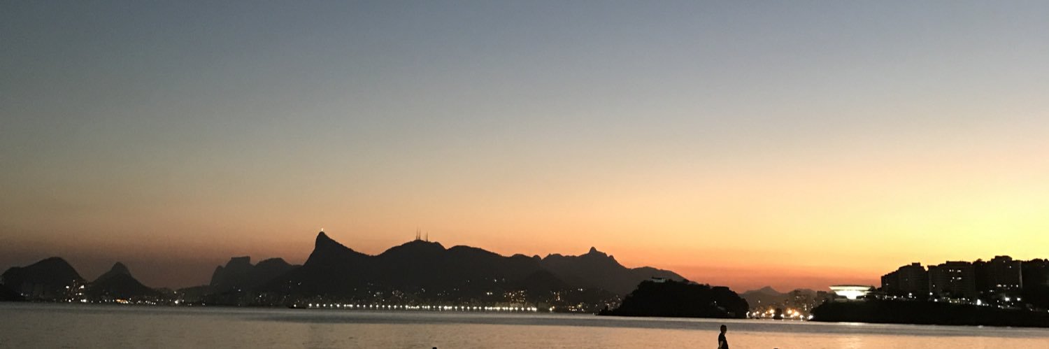 leticia_auad's profile banner image