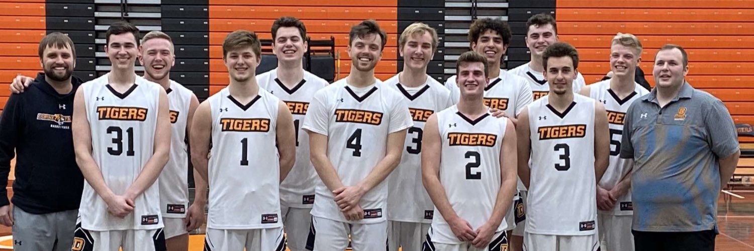 2019casey's profile banner image