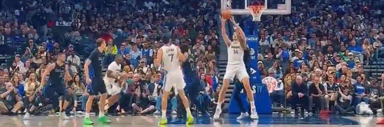 Annique Pickett banner