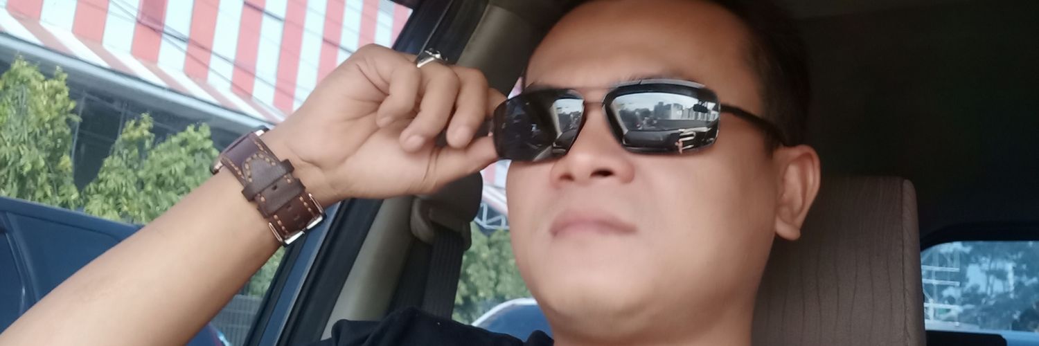 stresbanget's profile banner image