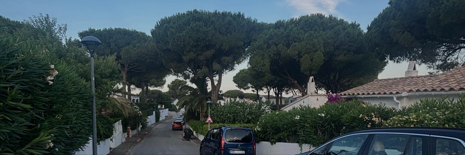 ily3srr6's profile banner image