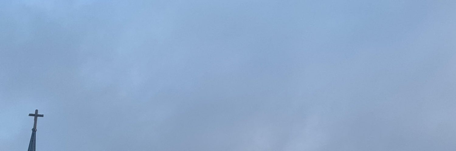 gominug2's profile banner image