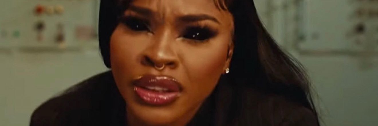 bratzhole🥀 banner