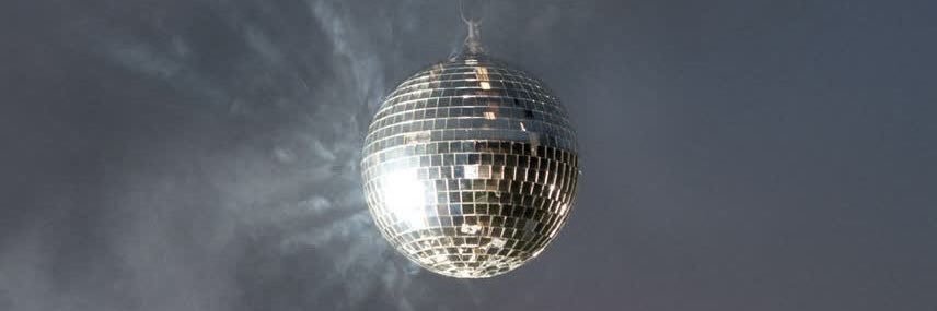 ⋆˙⸆⸉💋🪩 banner