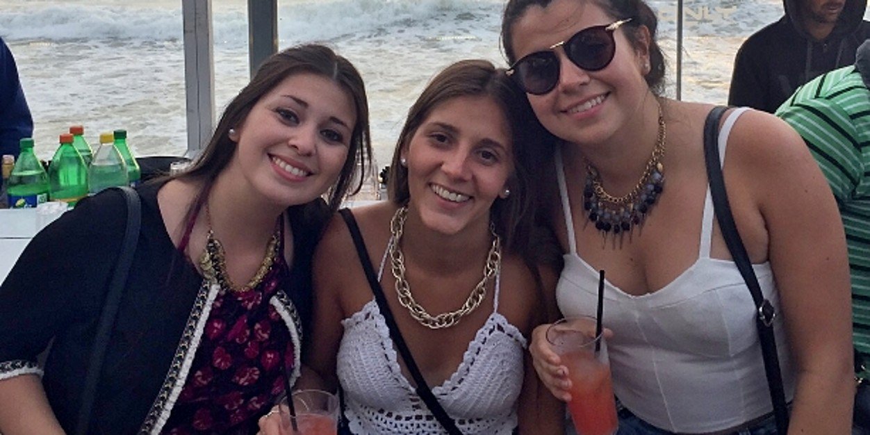 JulietaGual's profile banner image