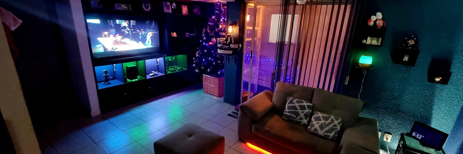 ozzzzlive's profile banner image