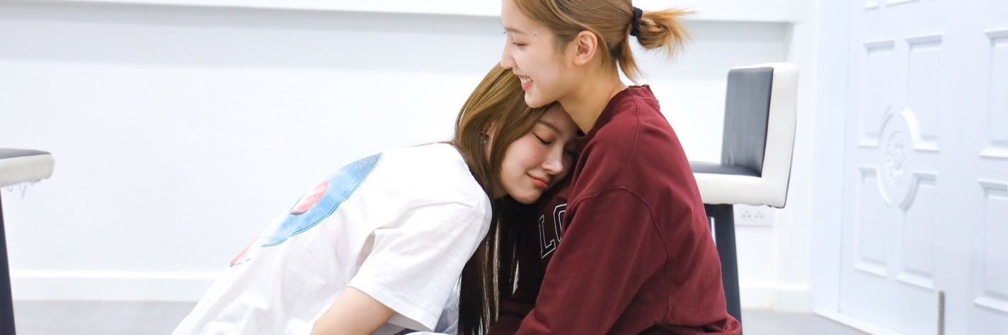 Jasiyaaa_'s profile banner image