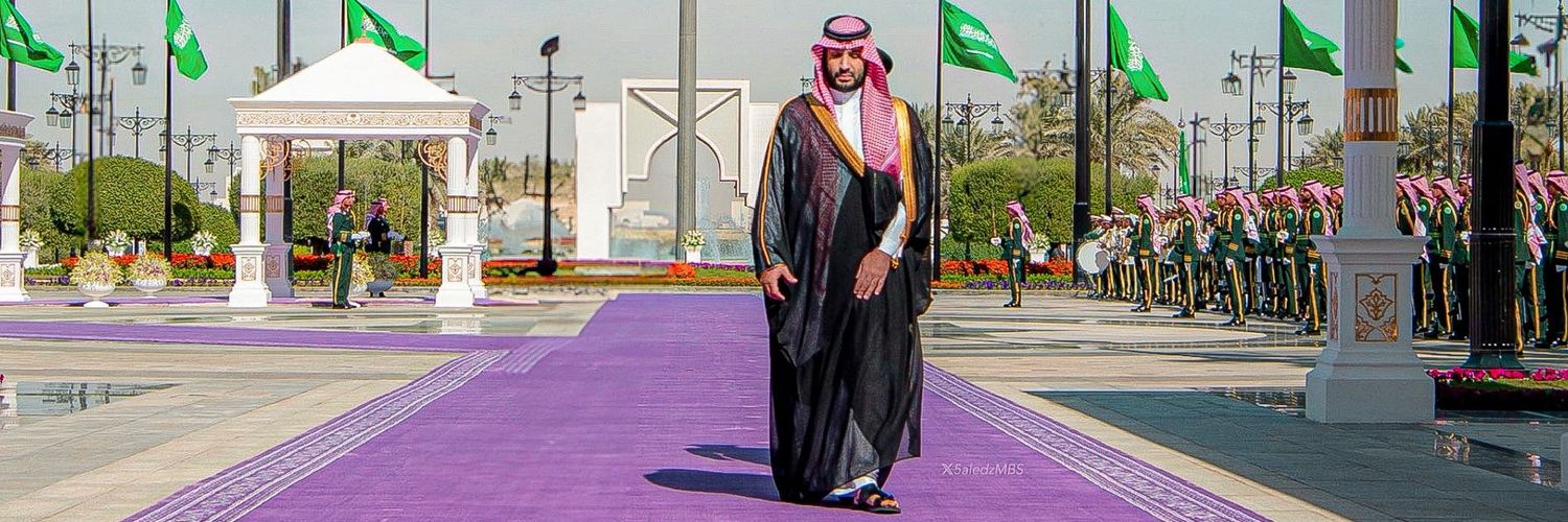 سلطـان المخلـفـيّ | . banner