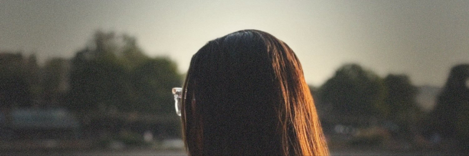 monaaseyfi's profile banner image
