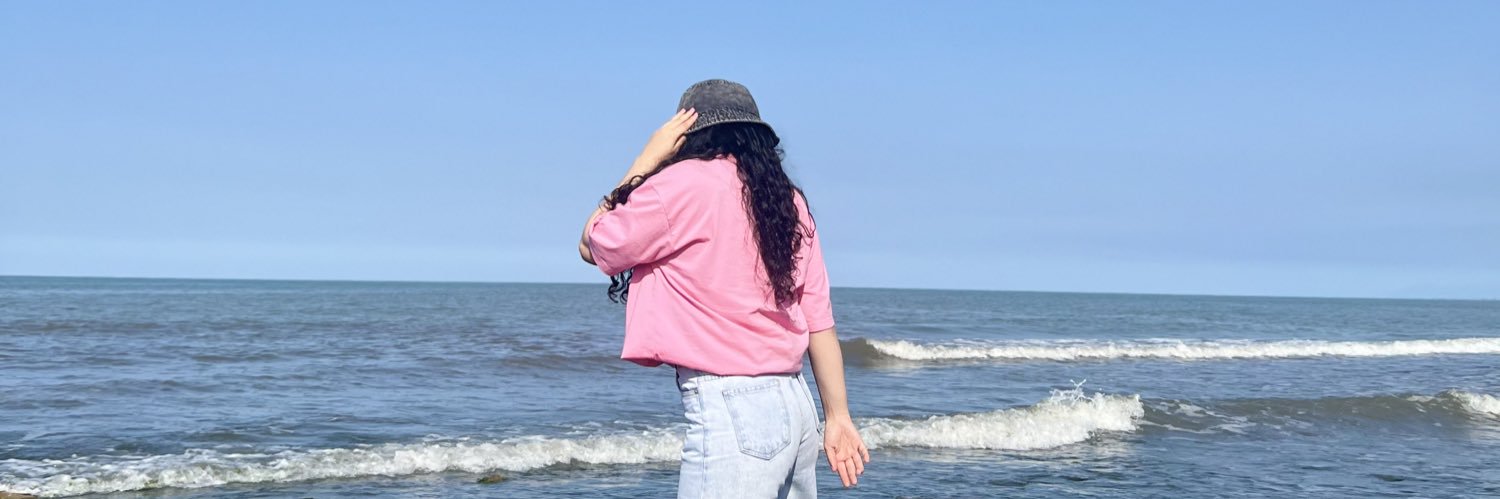 آفتابگردونِ فرفری🌻🇮🇷 banner