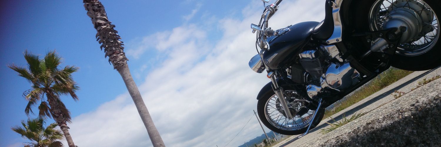 ainkzmt's profile banner image