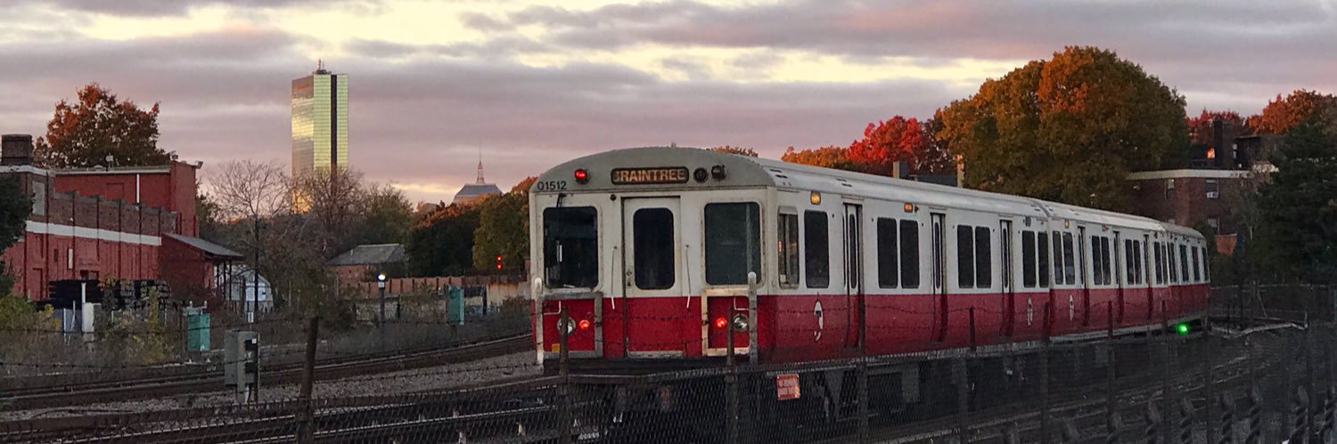 LauramomBoston's profile banner image